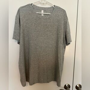 lululemon athletica Gray Short Sleeve Tee